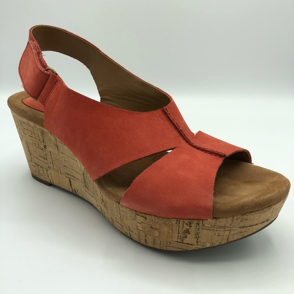 clarks artisan sandals sale